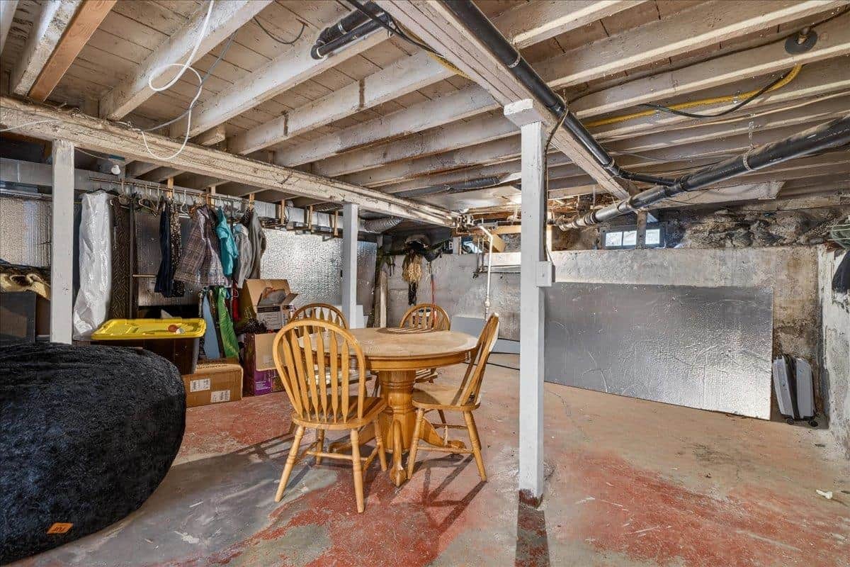 2927 E Wabash Ave thumbnail 24