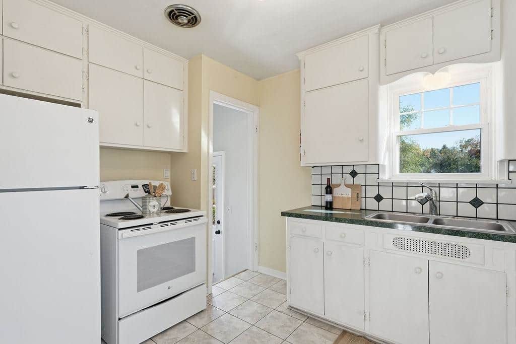 517 S Bowdish Rd thumbnail 19