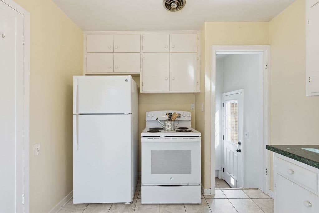 517 S Bowdish Rd thumbnail 20