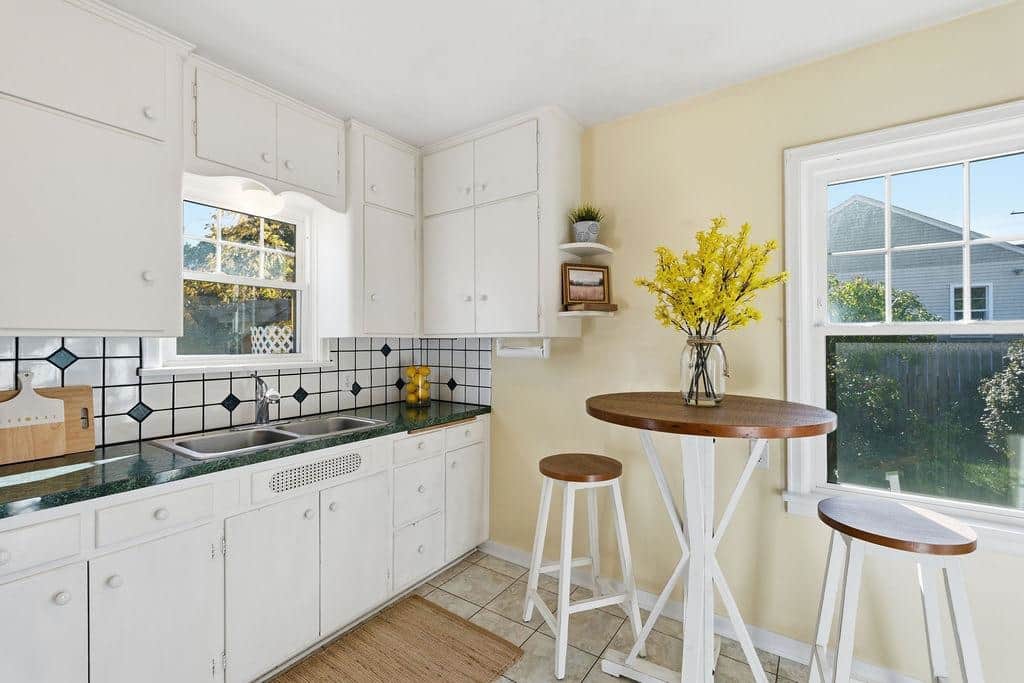 517 S Bowdish Rd thumbnail 22