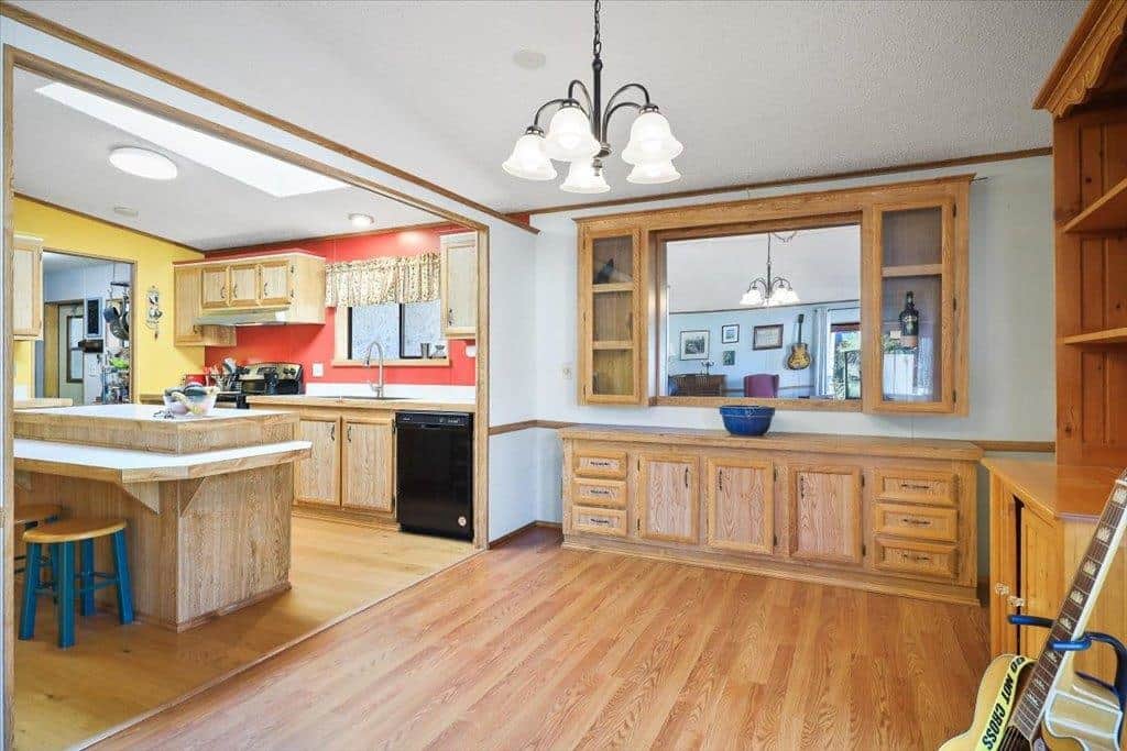 3316 E Valley Forge Ln thumbnail 9