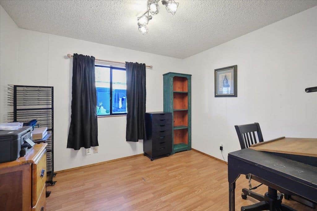 3316 E Valley Forge Ln thumbnail 16