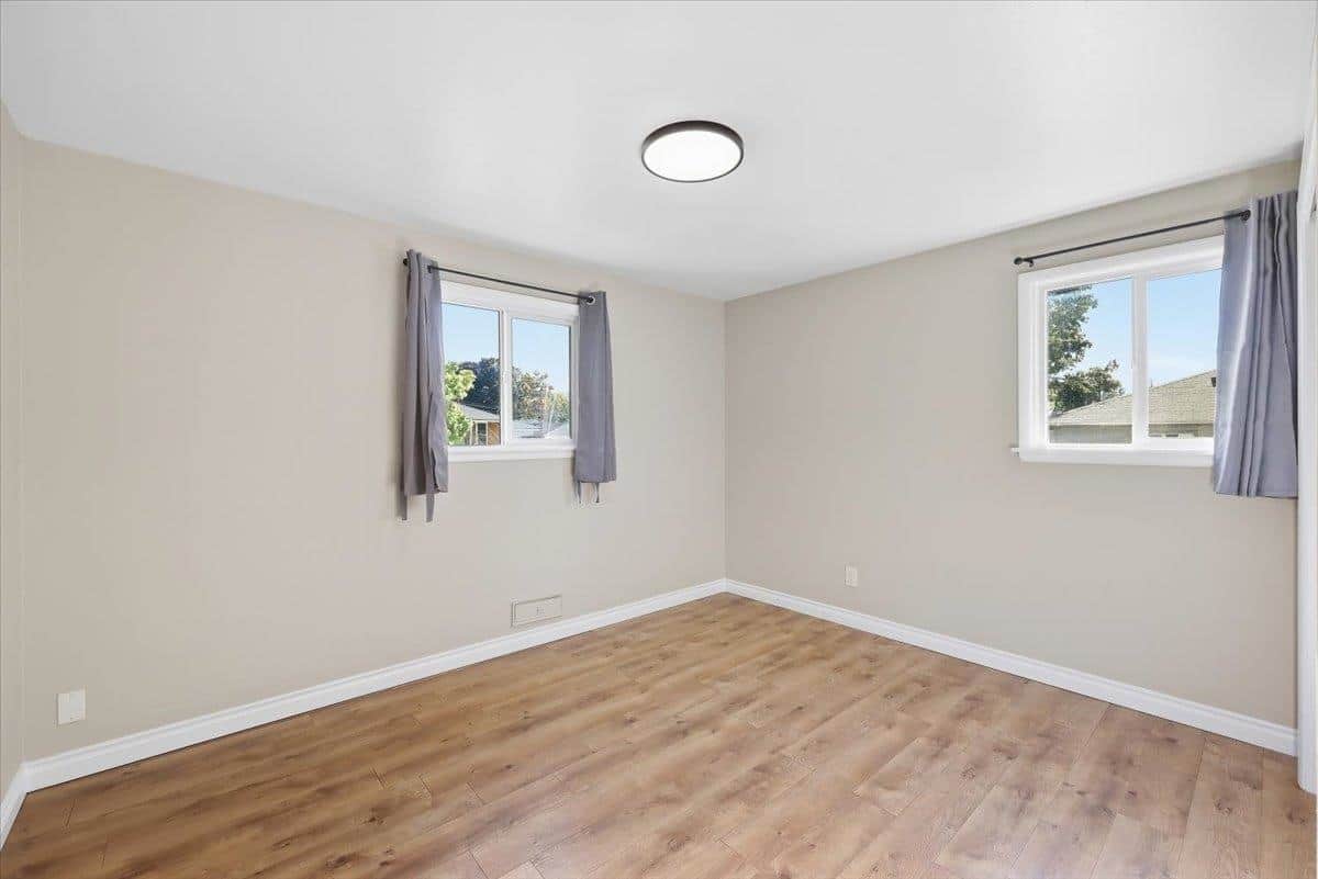 1101 N Rudolf Rd thumbnail 13