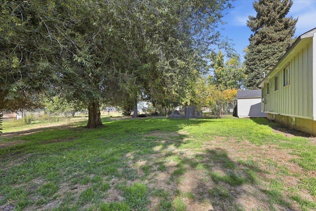 1101 N Rudolf Rd thumbnail 25