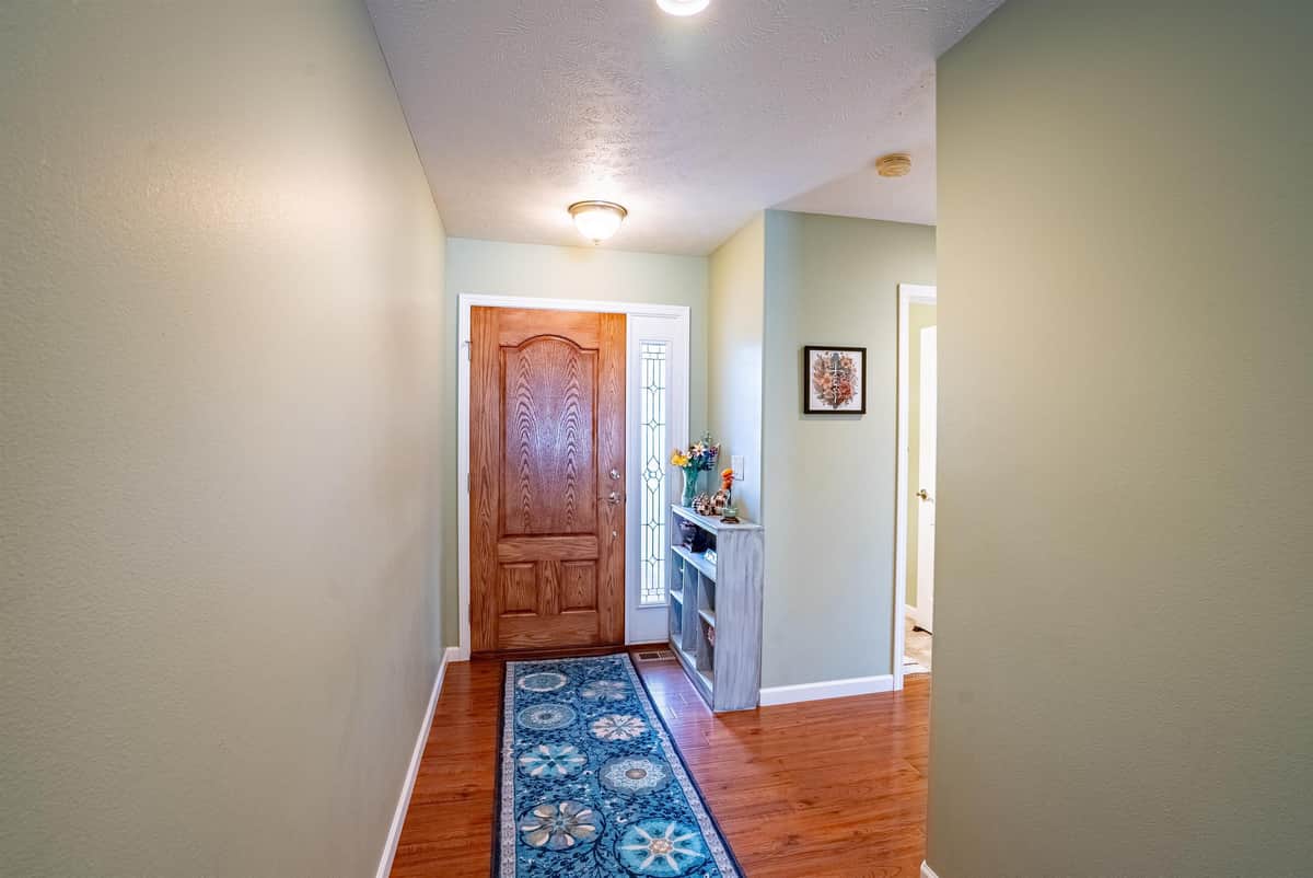 14319 E Cloverdale Ln thumbnail 2