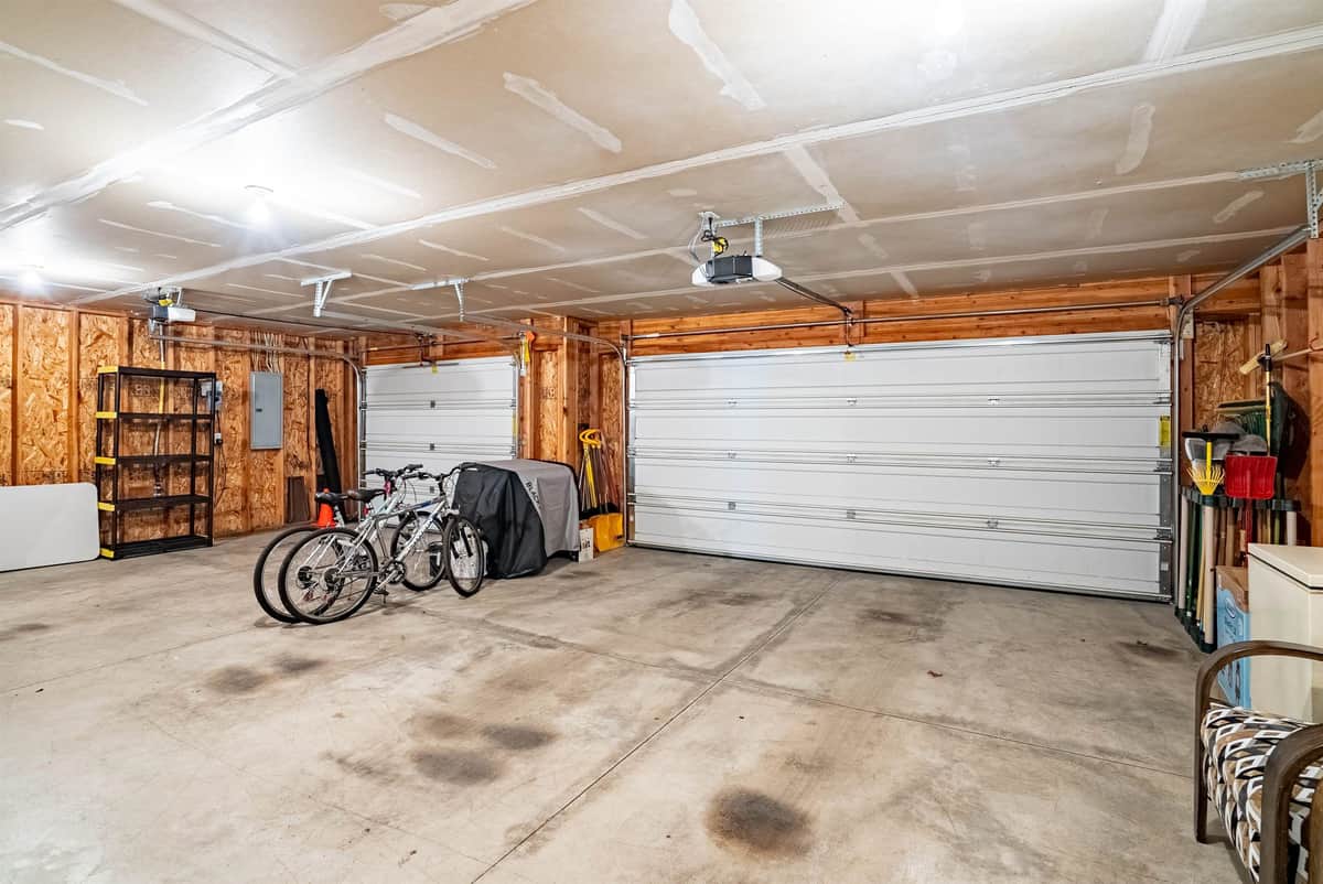 14319 E Cloverdale Ln thumbnail 19