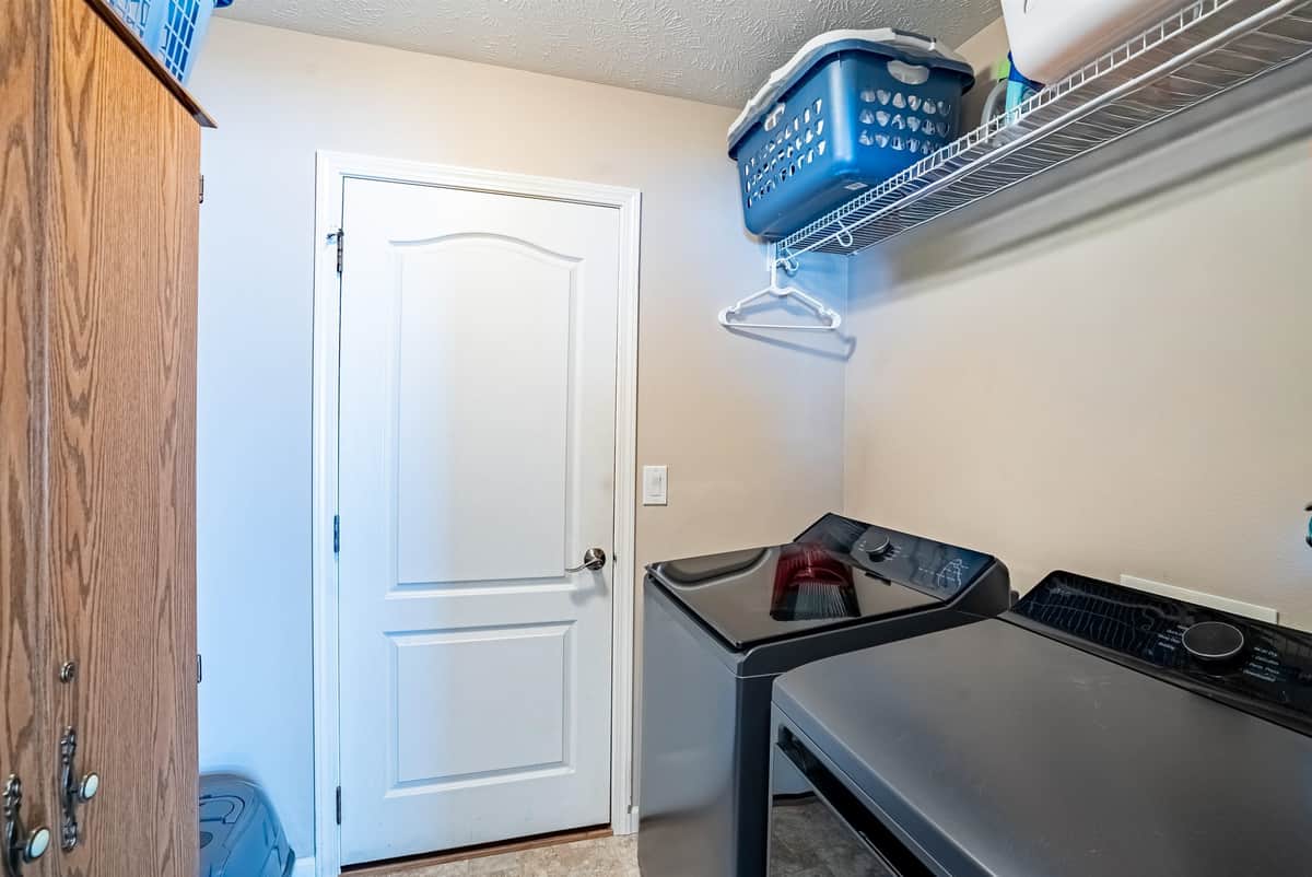 14319 E Cloverdale Ln thumbnail 11