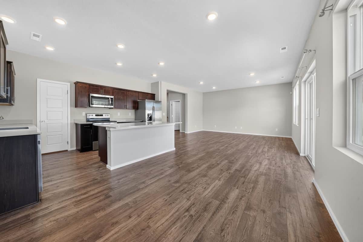 12126 N Greene St thumbnail 7