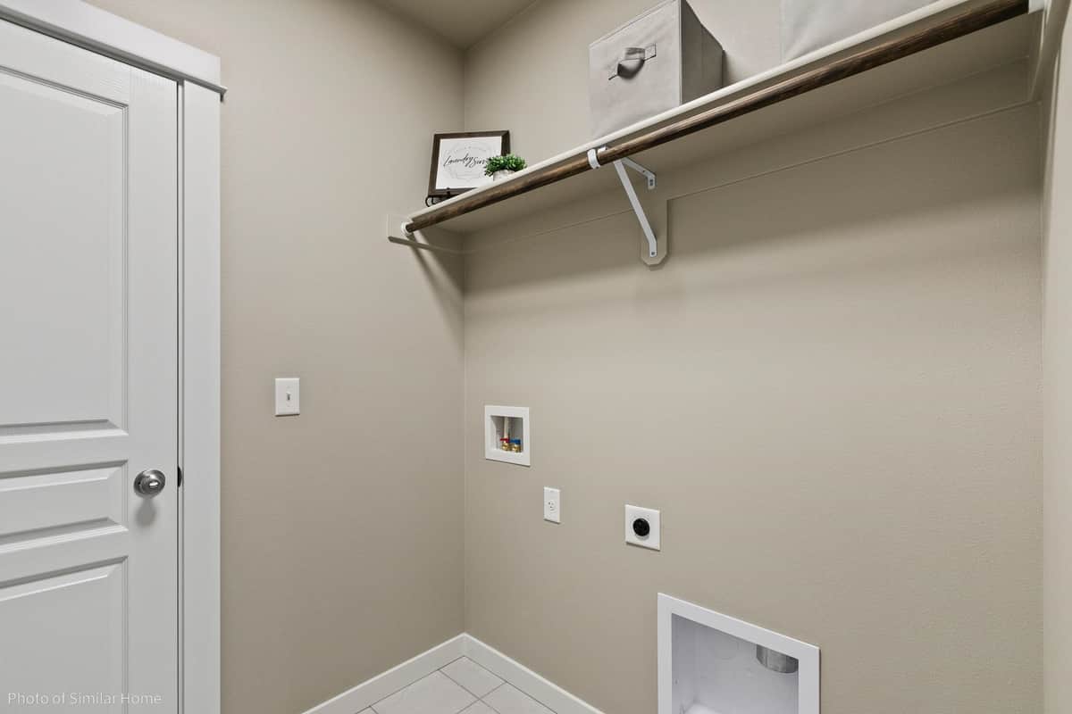 8745 N Hemlock Rd thumbnail 14