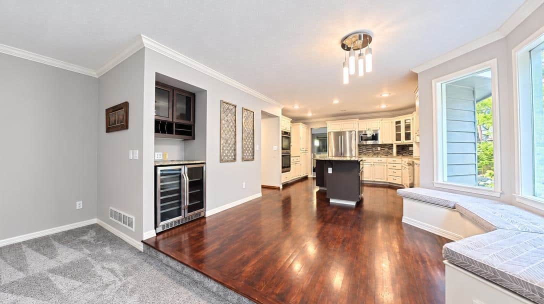6615 S Westchester Dr thumbnail 12