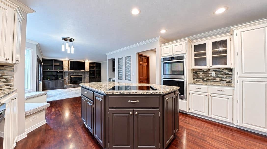6615 S Westchester Dr thumbnail 10