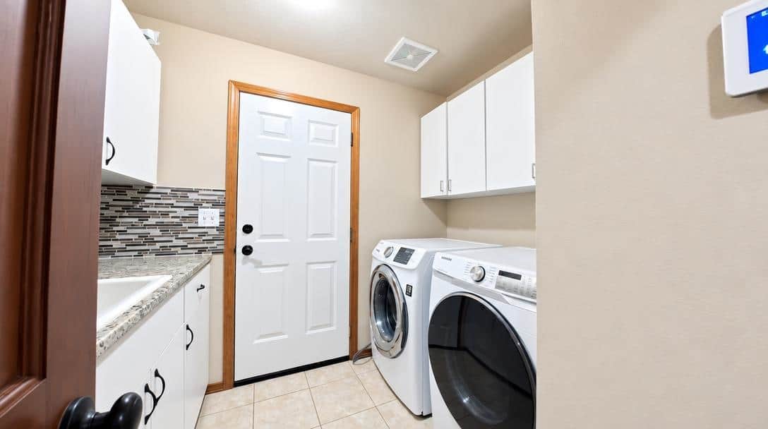 6615 S Westchester Dr thumbnail 20
