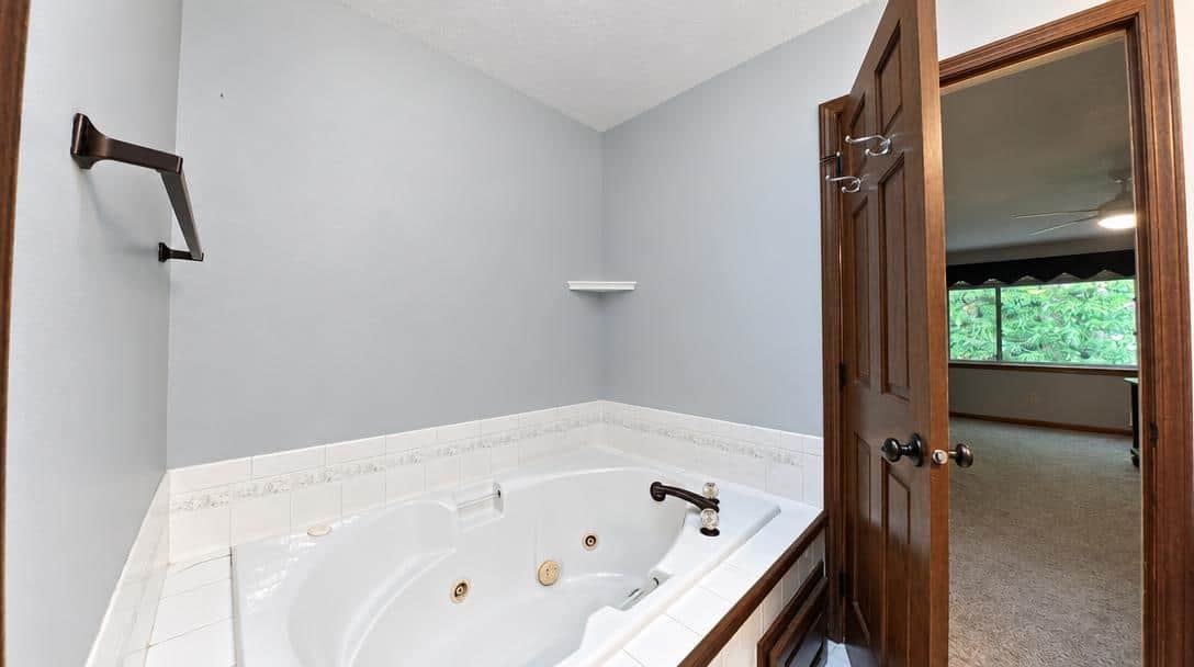 6615 S Westchester Dr thumbnail 28
