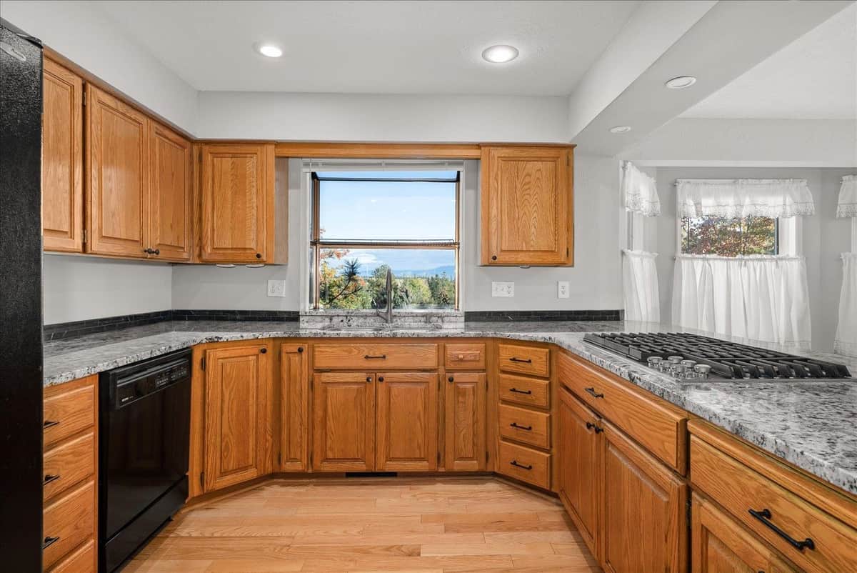 8032 E Woodview Dr thumbnail 12