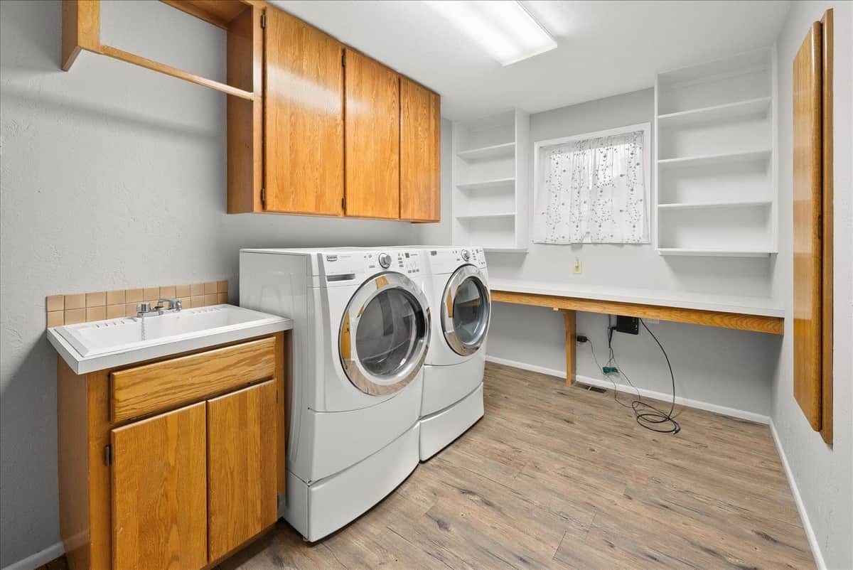 8032 E Woodview Dr thumbnail 13