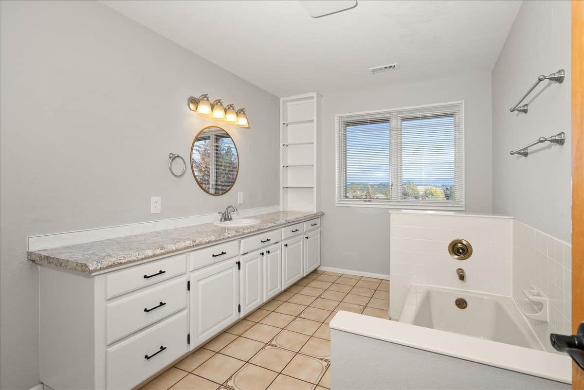8032 E Woodview Dr thumbnail 22