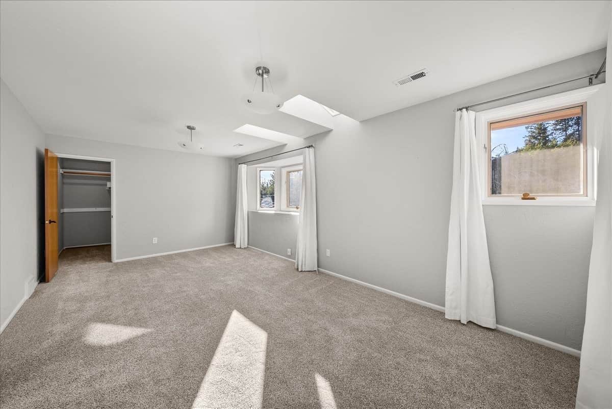 8032 E Woodview Dr thumbnail 24