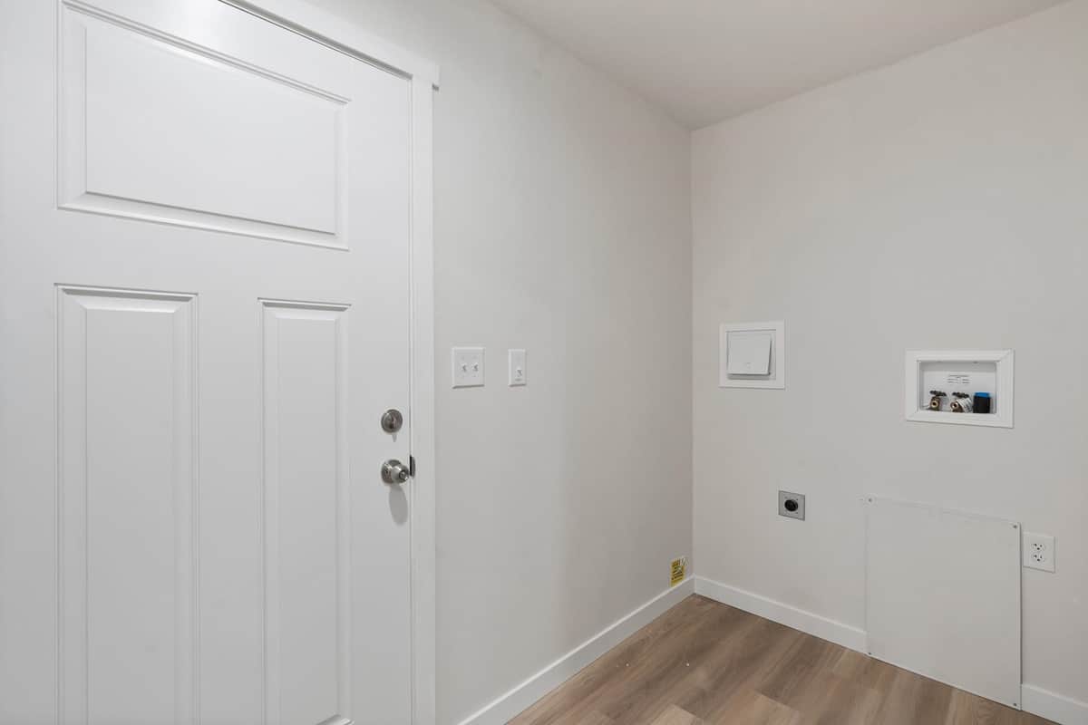 8900 S Mullen Hill, #107 Rd thumbnail 11