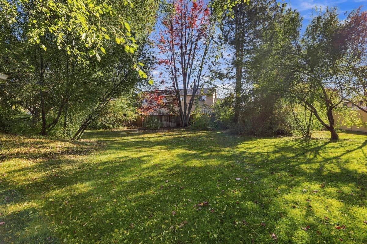 2110 E 56th Ct thumbnail 34