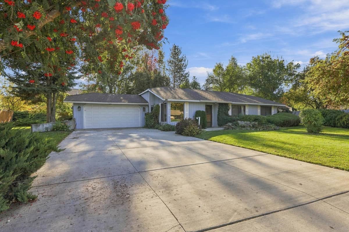 2110 E 56th Ct thumbnail 36