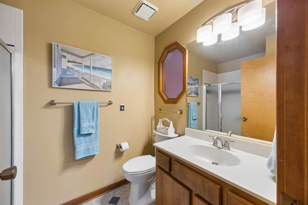 702 W Briar Cliff Ct thumbnail 21