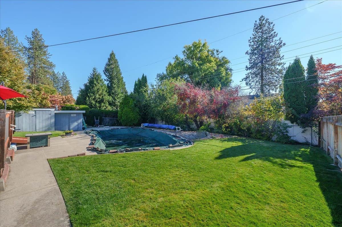 2633 W Woodside Ave thumbnail 5