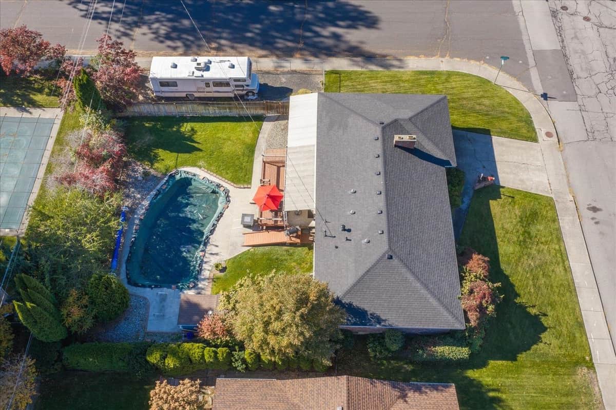 2633 W Woodside Ave thumbnail 43
