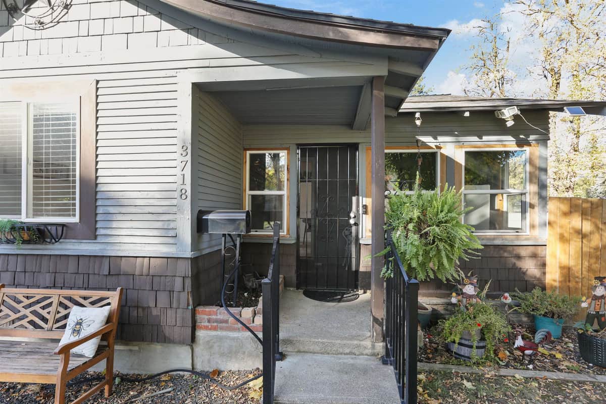 3718 W Hoffman Ave thumbnail 6