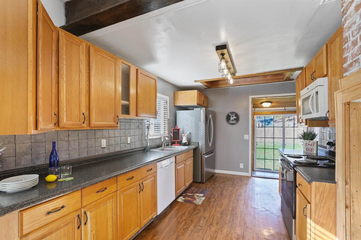 3718 W Hoffman Ave thumbnail 14