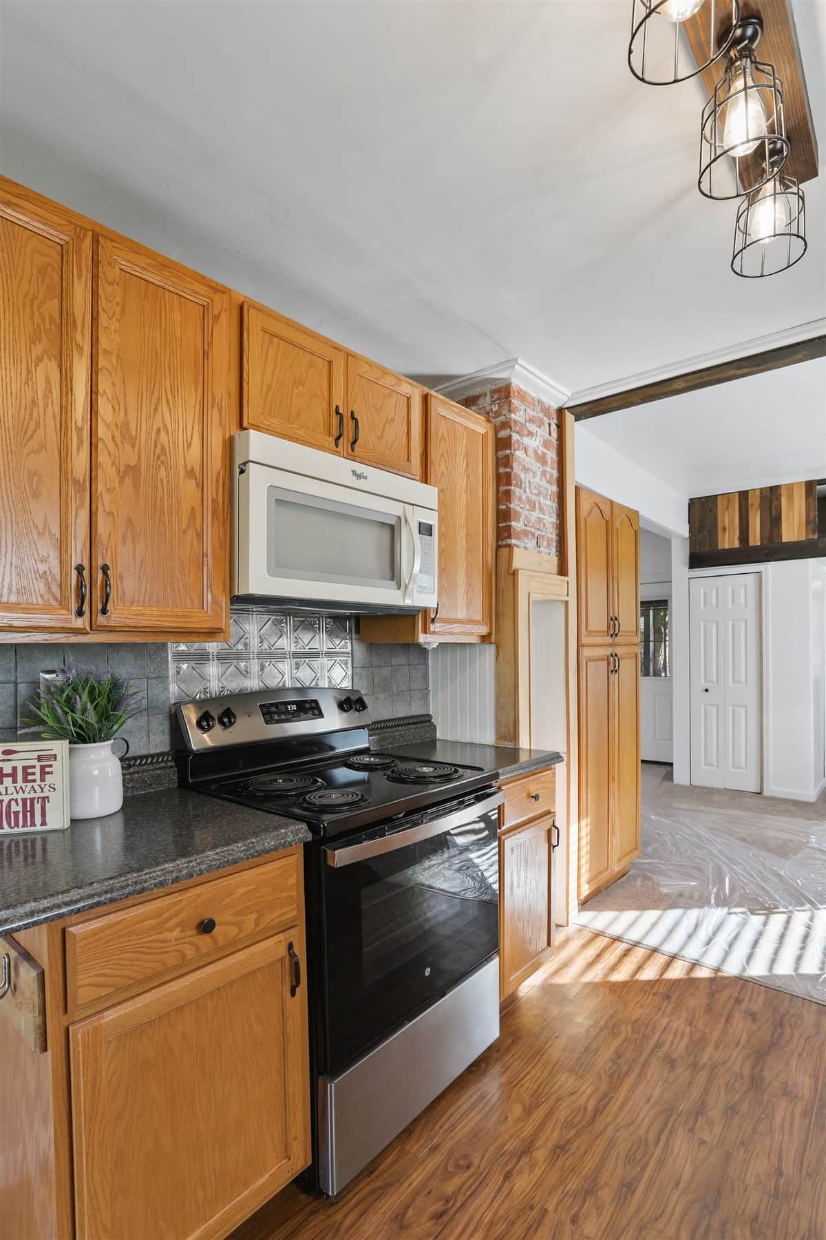 3718 W Hoffman Ave thumbnail 17