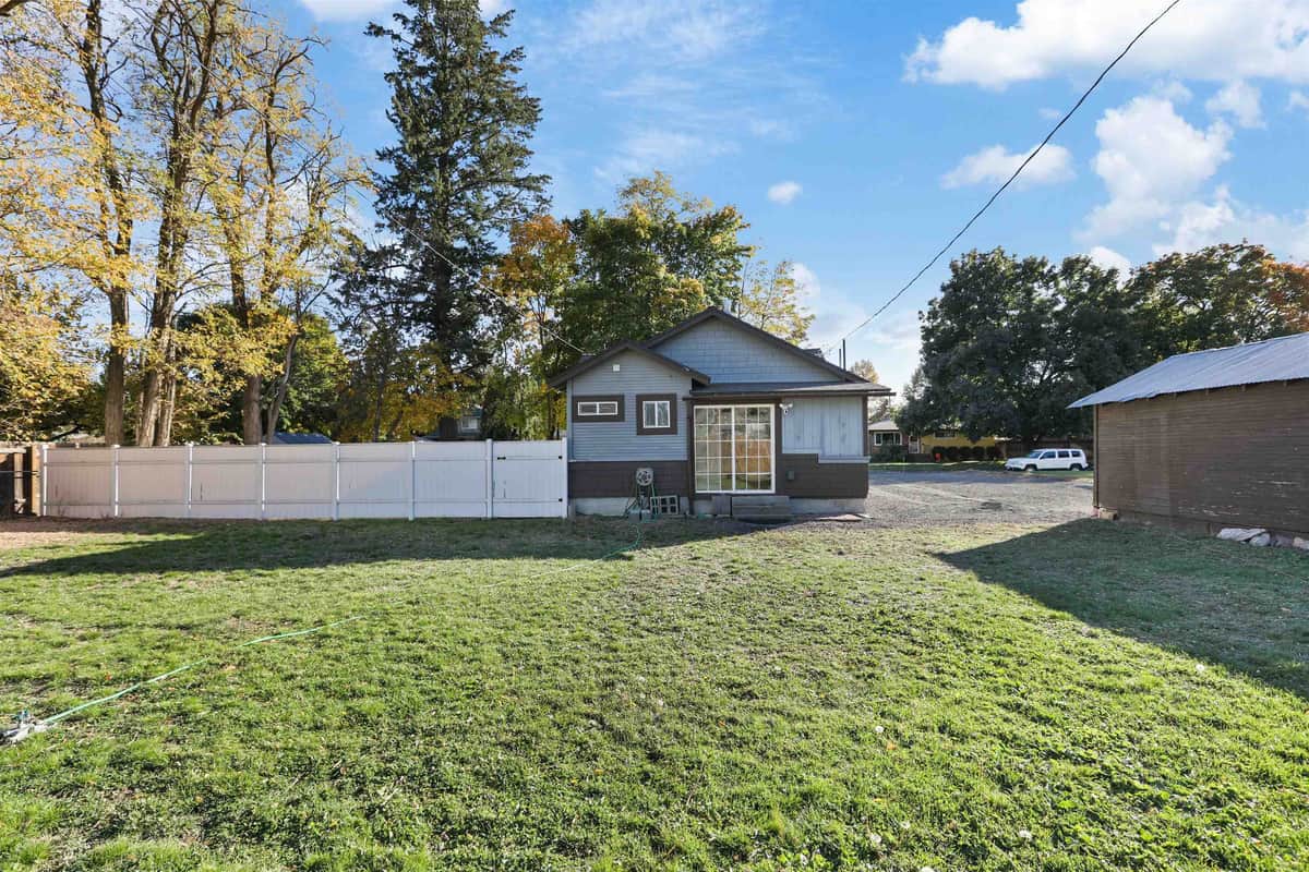 3718 W Hoffman Ave thumbnail 24