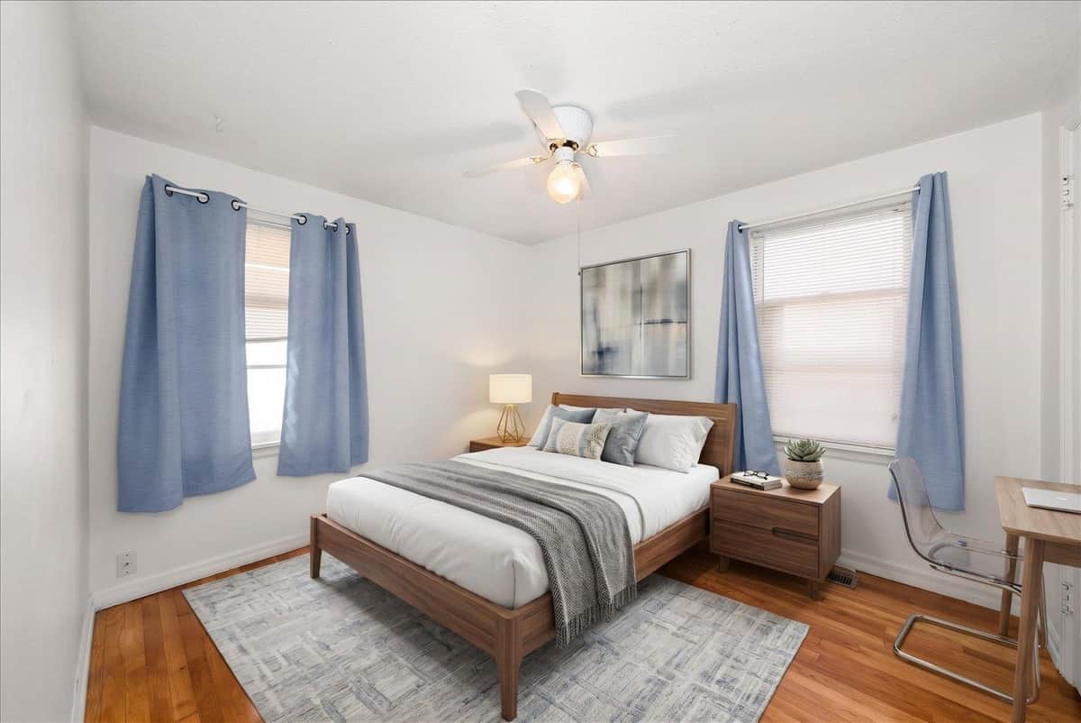 104 W FRANKLIN Ct thumbnail 13