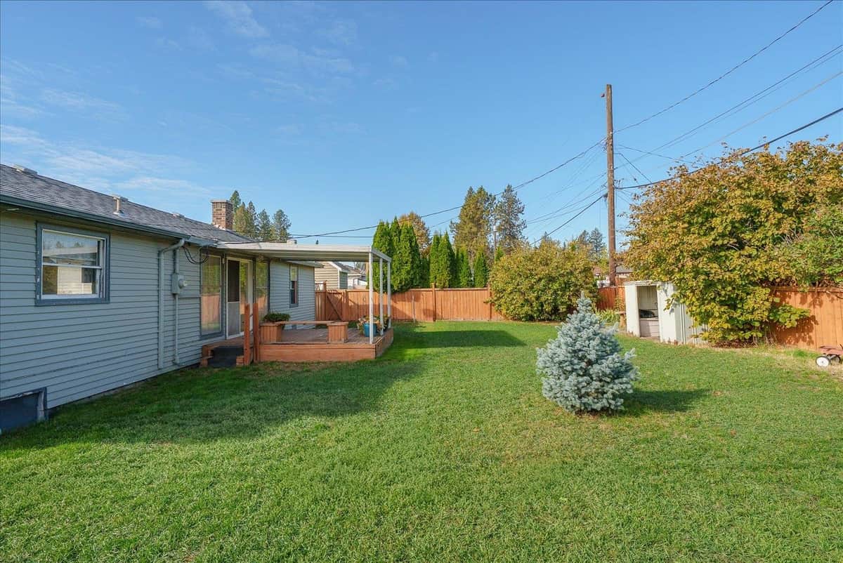 104 W FRANKLIN Ct thumbnail 18
