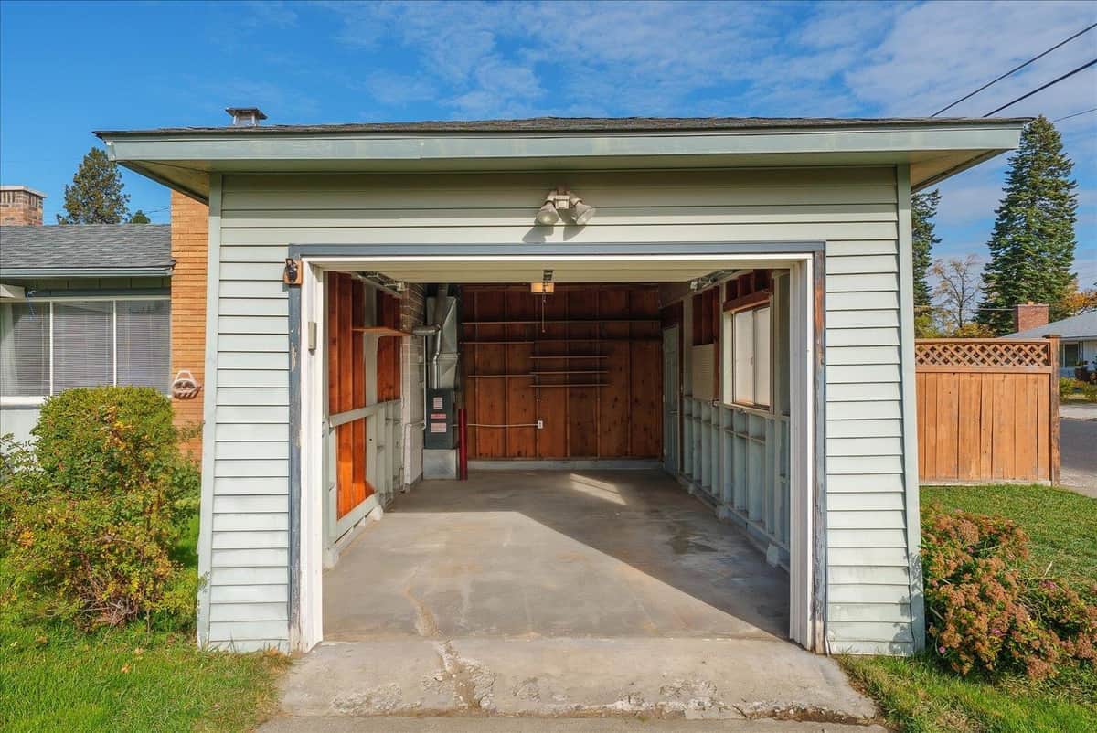 104 W FRANKLIN Ct thumbnail 21
