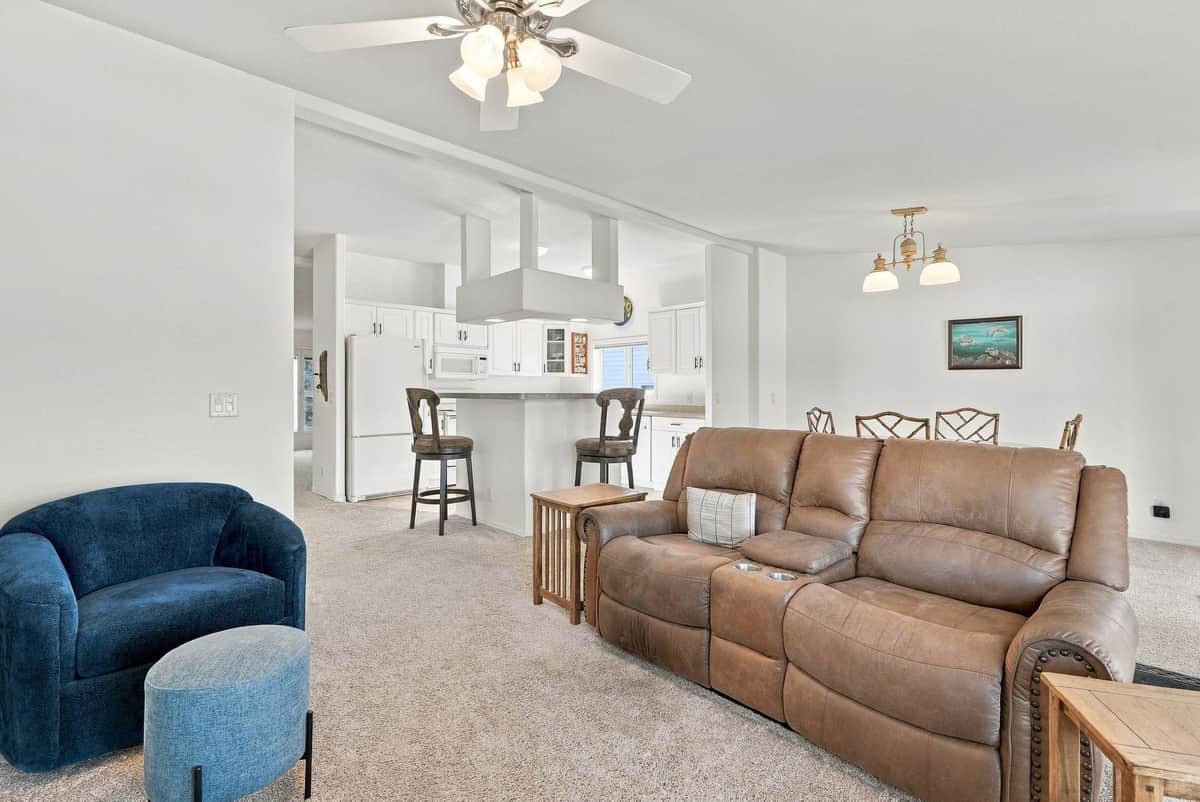 10425 N MAXIMILIAN Ln thumbnail 8