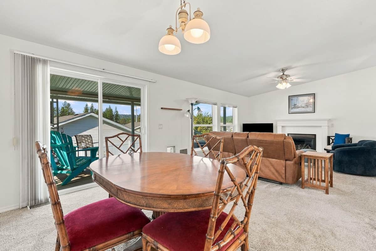 10425 N MAXIMILIAN Ln thumbnail 12