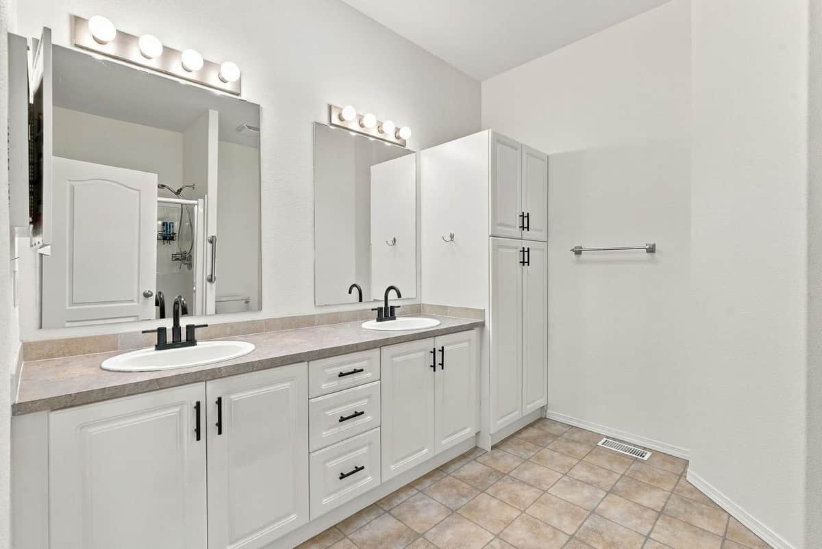 10425 N MAXIMILIAN Ln thumbnail 20