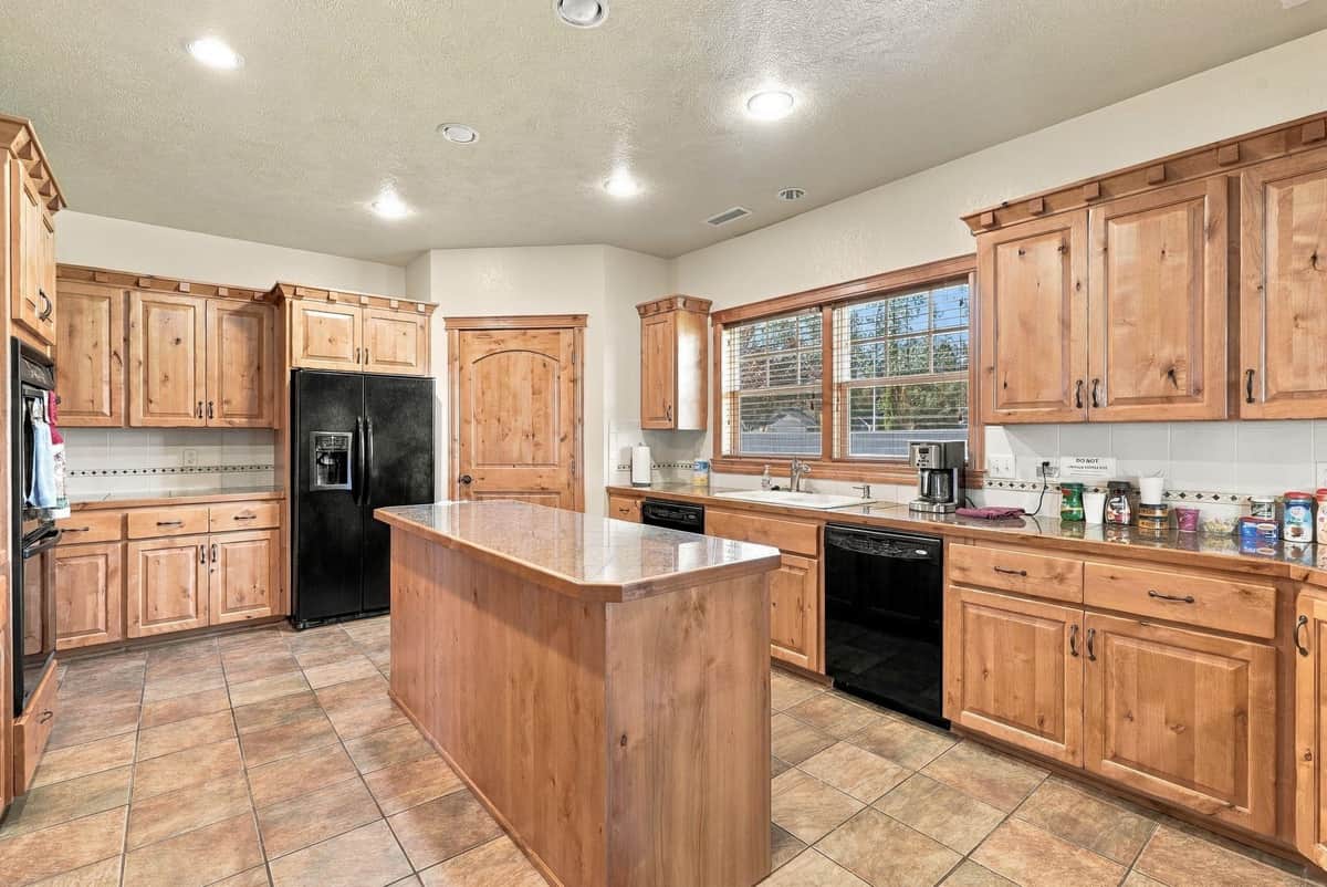 10425 N MAXIMILIAN Ln thumbnail 35