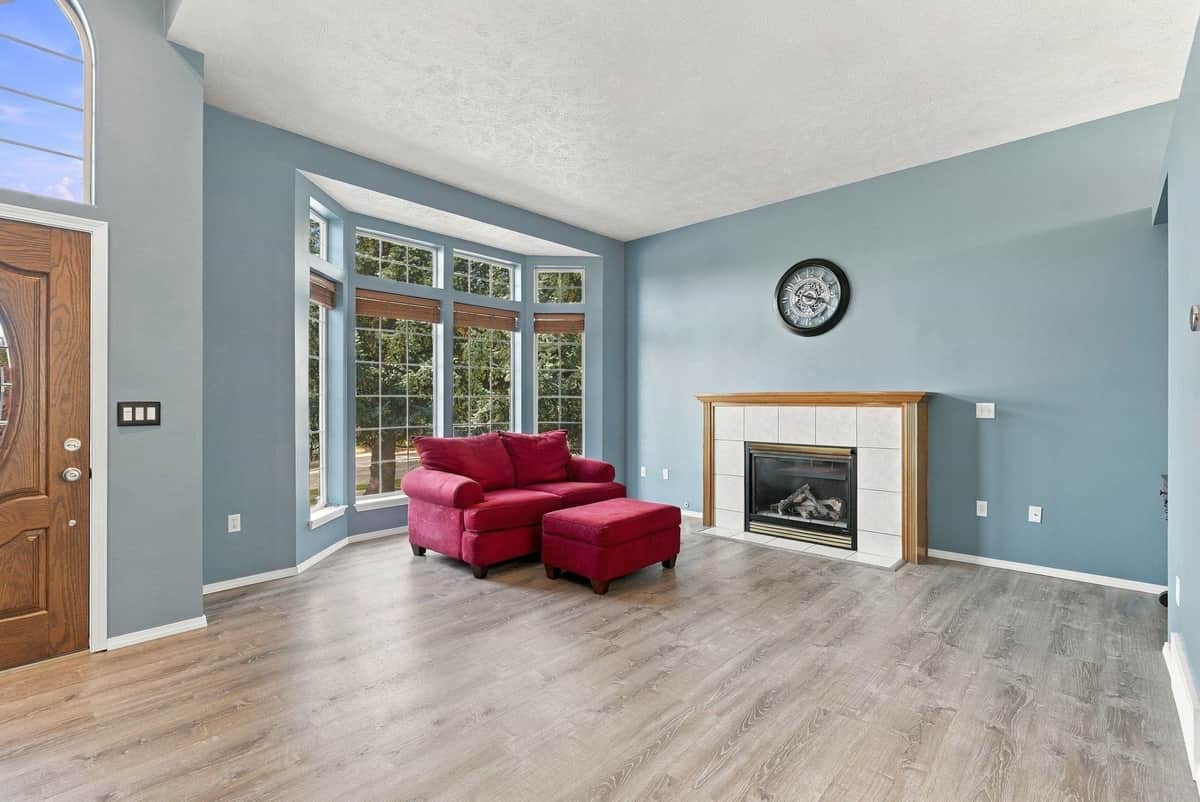 23918 E Maxwell Dr thumbnail 3
