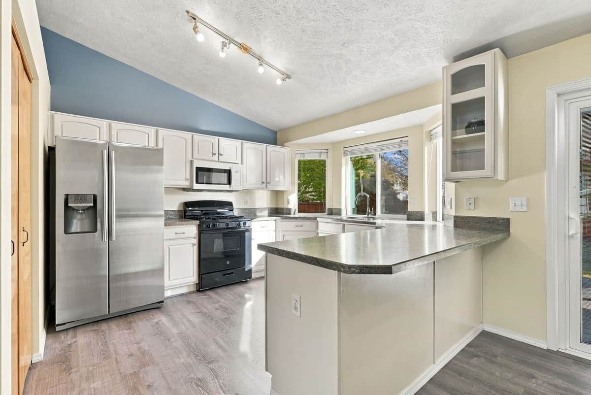 23918 E Maxwell Dr thumbnail 7