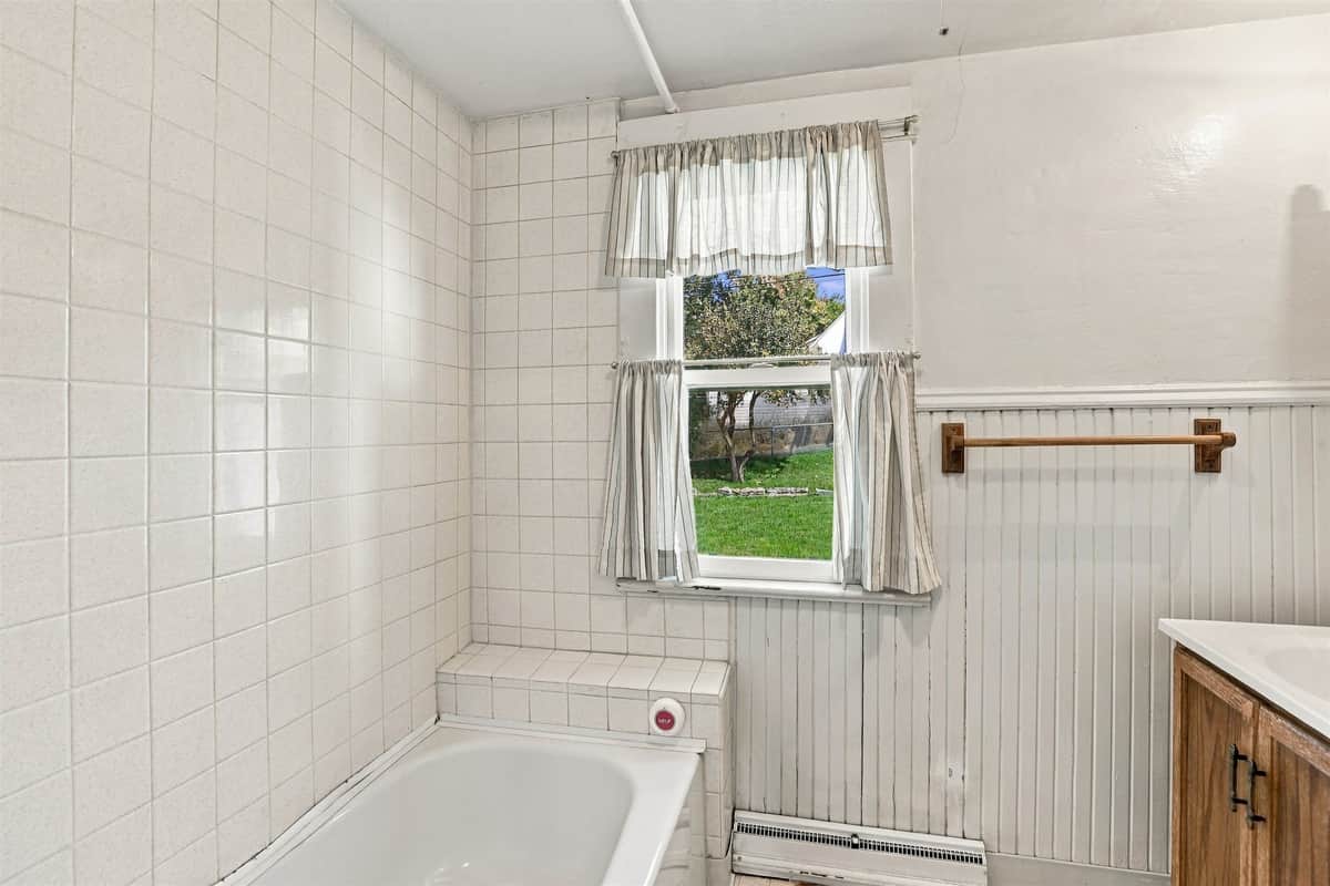 1808 W Spofford Ave thumbnail 13