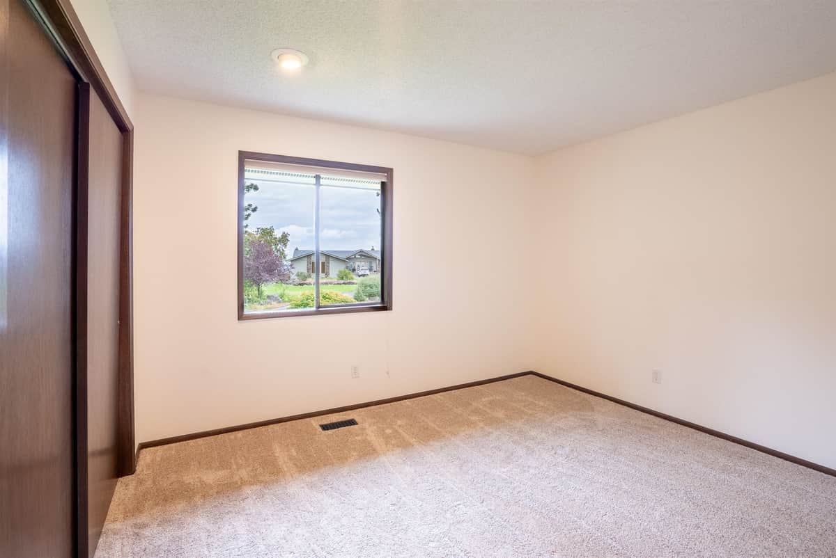 7311 N Walnut Ct thumbnail 18