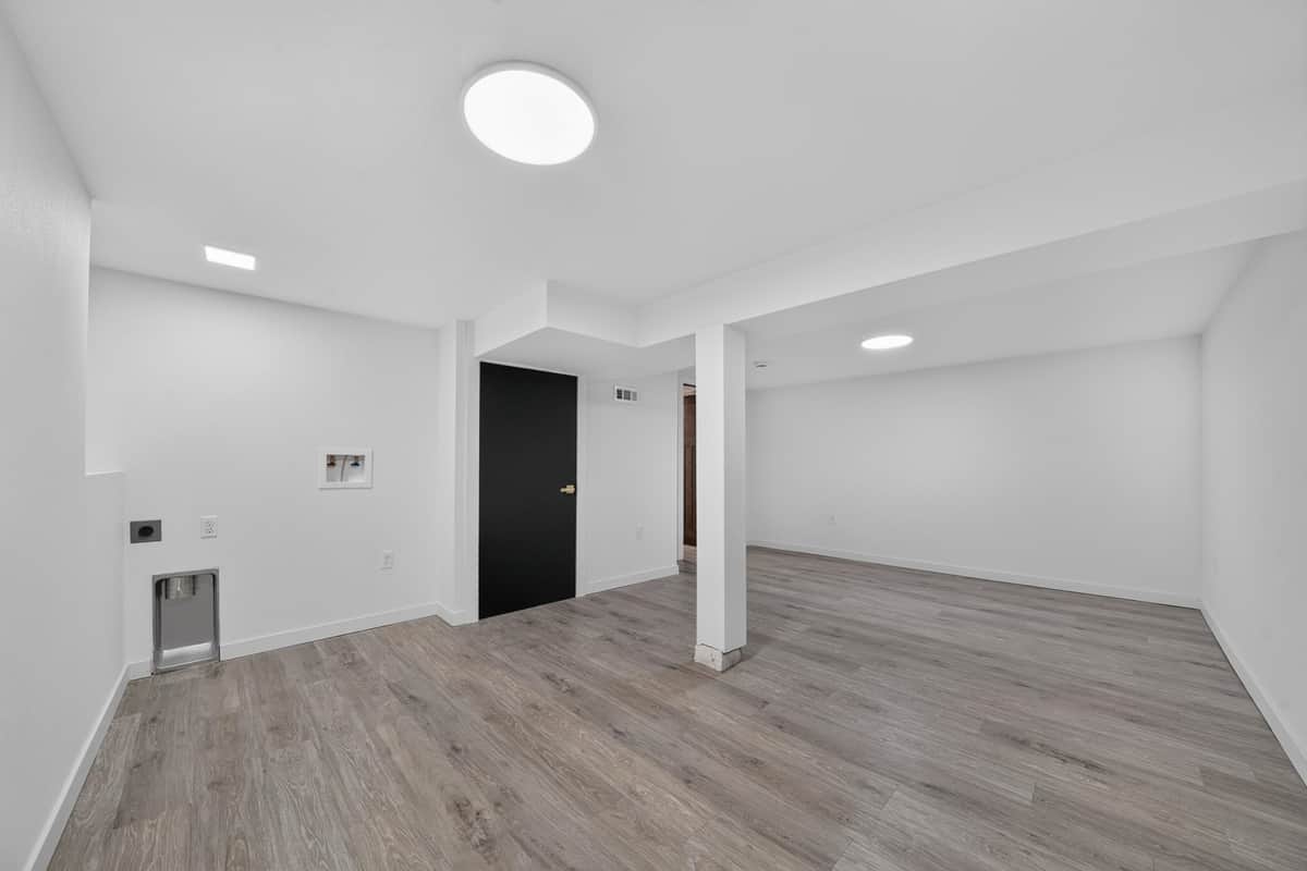 5704 N F St thumbnail 30