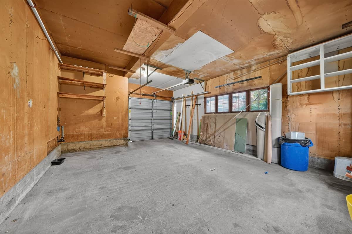 5704 N F St thumbnail 39