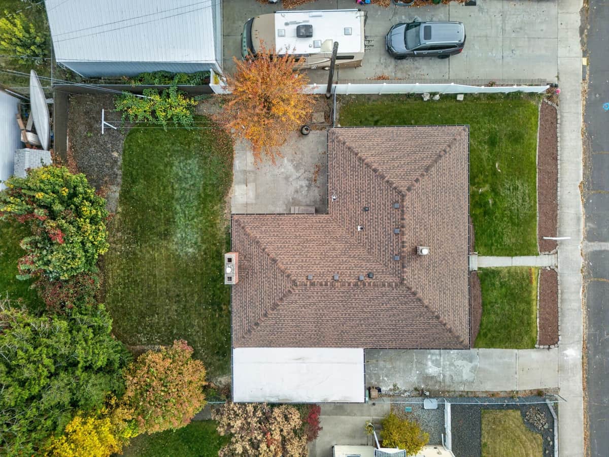 5704 N F St thumbnail 46
