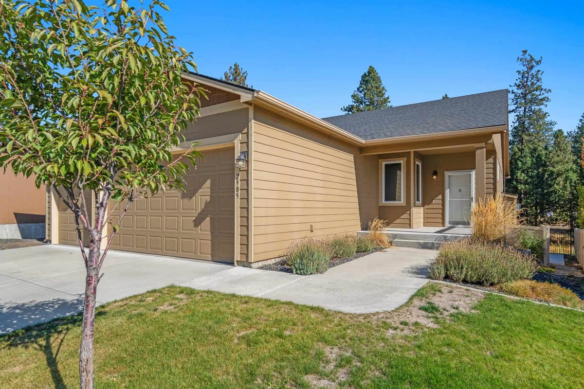 2905 S Custer Ln thumbnail 3