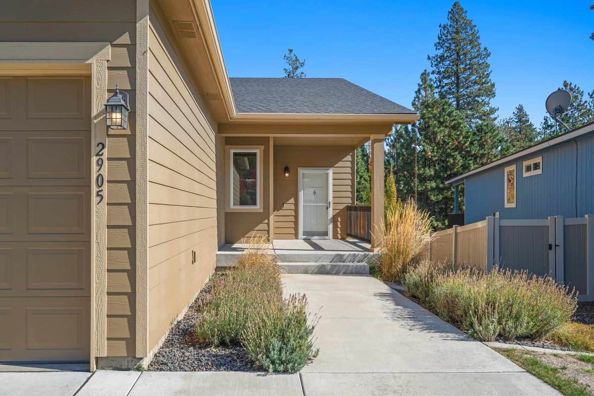 2905 S Custer Ln thumbnail 4