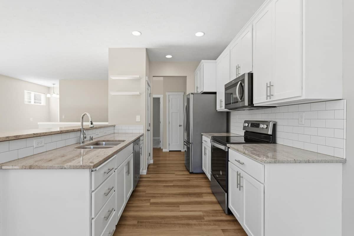 2905 S Custer Ln thumbnail 13