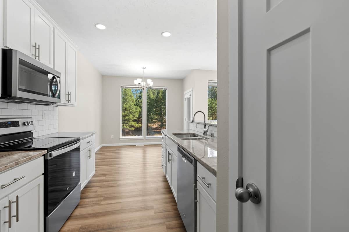 2905 S Custer Ln thumbnail 15