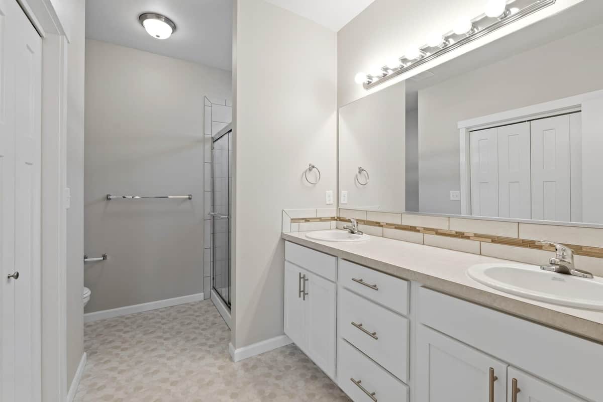 2905 S Custer Ln thumbnail 25